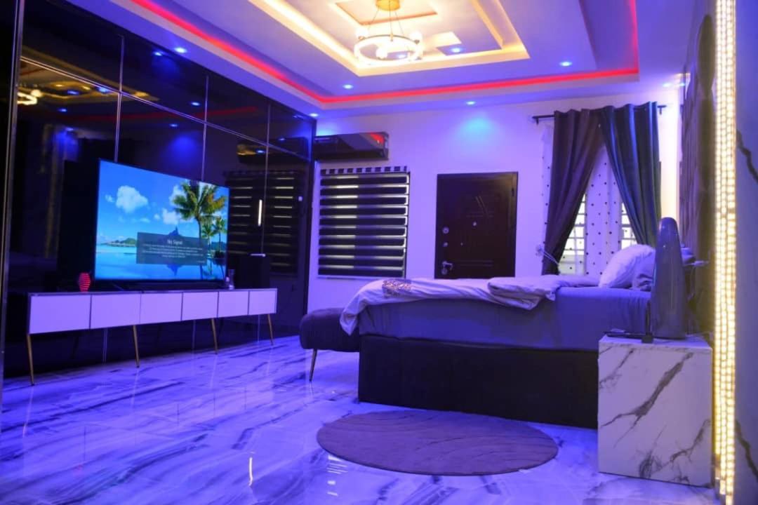 Danzee Apartments And Suites Benin City Extérieur photo