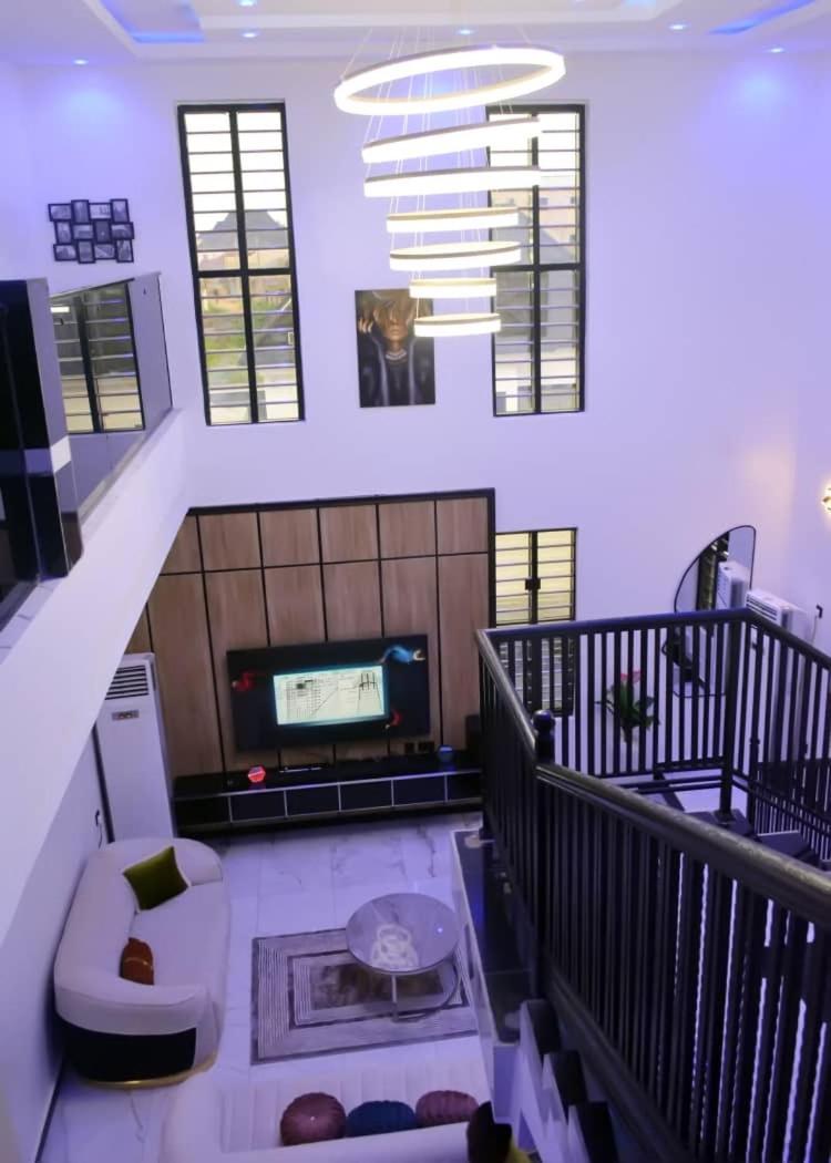 Danzee Apartments And Suites Benin City Extérieur photo