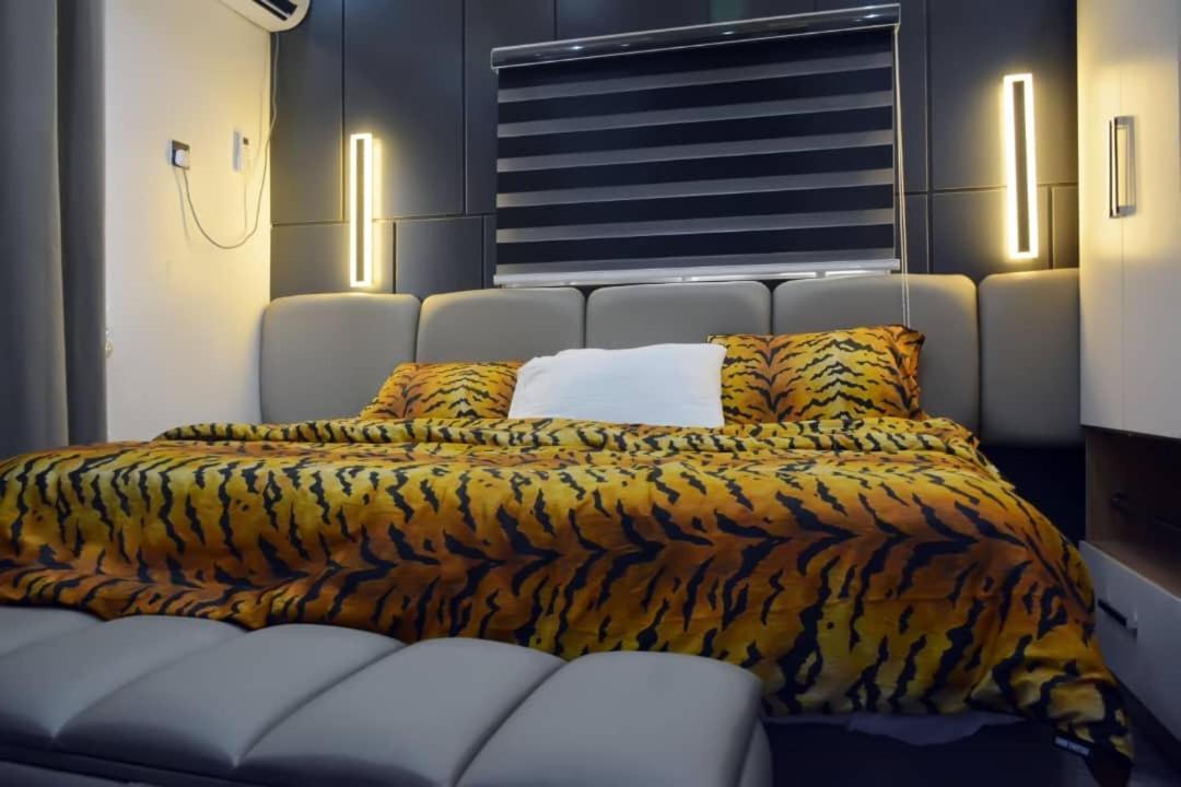Danzee Apartments And Suites Benin City Extérieur photo